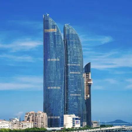 Ruitu LOFT Diary Hotel (Xiamen Landmark Shimao Twin Towers Branch) Отели рядом с достопримечательностью «Храм Нанпутуо»
