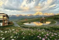 Yala Muyun Snow Mountain Secret Homestay - 발코니