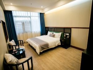 Shangpin Huangting Kangyang Hotel