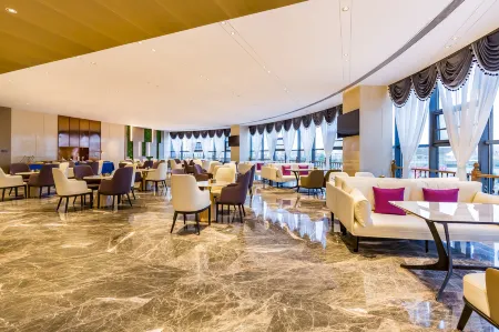 Shambala Hotel Exhibition Center Отели рядом с достопримечательностью «Inner Mongolia Technical College of Mechanics & Electrics»