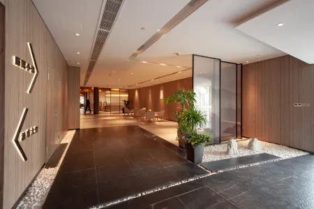 Shengxiao Grand Hotel (Quzhou Airport) Отели рядом с достопримечательностью «CPC Quzhou Committee Party School»