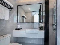 Shenzhen Sea World Grand Orchid White Dew Hotel Hotels near Shekou
