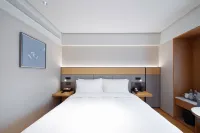 全季飯店（長春新天地長春大街店） 長春師範大學(樂群校區)附近的飯店