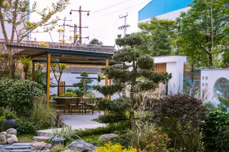 Deyang Yuhuyuan Отели рядом с достопримечательностью «Xiaoquan Ancient Town»