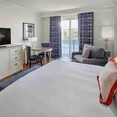 Loews Portofino Bay Hotel at Universal Orlando Rooms