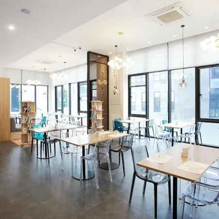 Gangneung City Hotel Отели рядом с достопримечательностью «Фантазийный музей чашек»