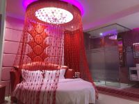 珠海维洛斯酒店 - 烈焰红唇圆床房