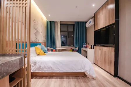 Lanting  Yansu Hotel