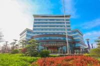 Longkou Apollo Seascape Garden Hotel