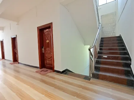 Congjiang Xinyuan Hotel