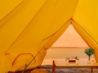 中卫仰望星空沙漠露营基地 - 摩洛哥豪华大帐篷（公共卫浴）