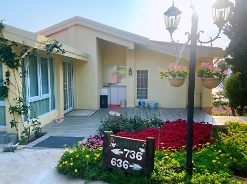 湖畔卡夫卡高爾夫度假別墅