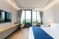 Arbour Hotel and Residence - balcon