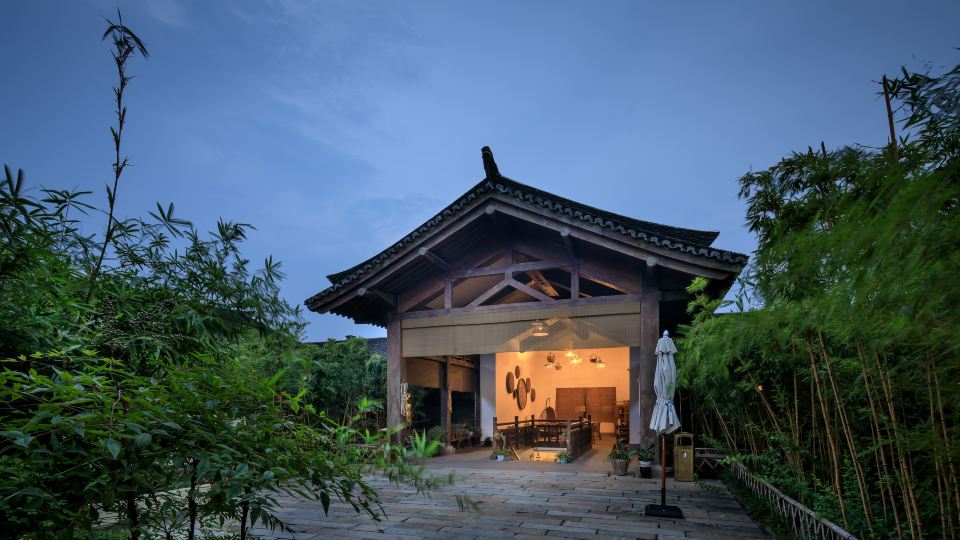 Oriental Saltlake Shanju Inn