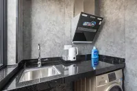 雲舒逸居アパートメント（清暉園大良鐘樓地下鉄駅）