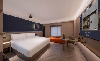 Enjoy Hotel(Sanlitun Tuanjiehu Subway Station Store)