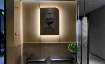 Enjoy Hotel(Sanlitun Tuanjiehu Subway Station Store)