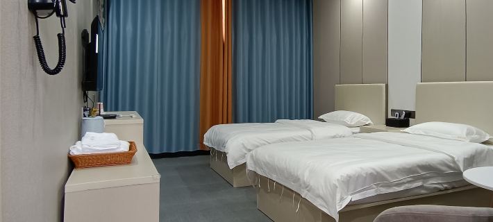 Lichuan Xiangzhang Hotel โรงแรมในหลี่ฉวน