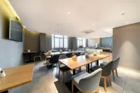Home Inn (Jiaxing Nanhu Jiangnan Building)