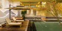 Maitreya Chizhiquan Hot Spring Hotel (Maitreya Honghe Water Township) - Romantic