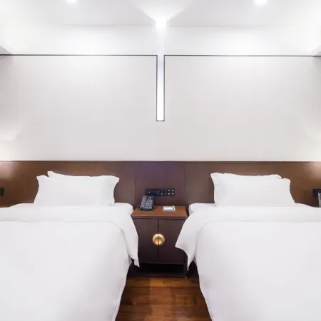 Tianmei Land Hotel  (Beiliu Wanda Plaza store)