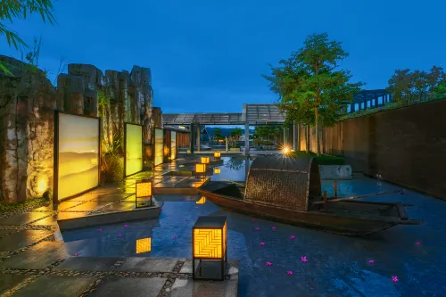 Huanongli Hotel فنادق في بو أر