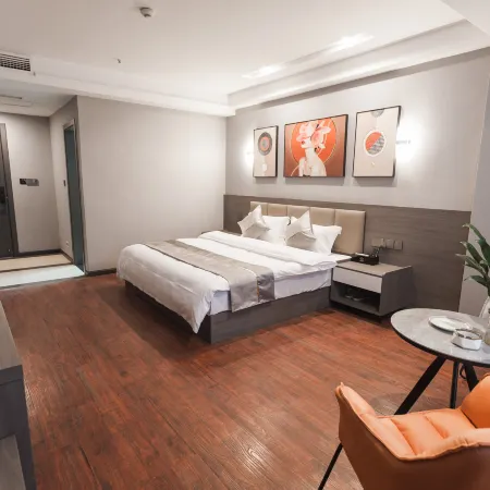 Yulin Hotel