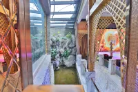 Regent Hotel - Business