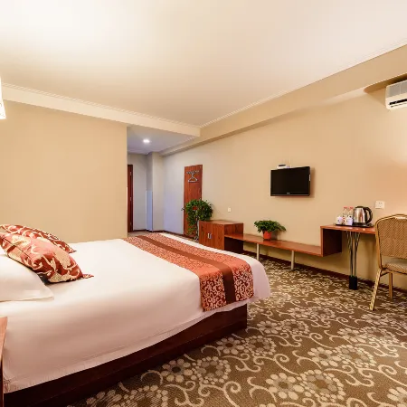 Lanhuahua Hotel (Yinchuan Bus Terminal, Ningxia Medical University General Hospital)