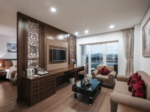 Gold Coast Hotel Resort & Spa