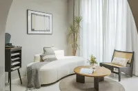 Noah's Ark in the City