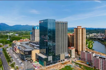 He Hotel Отели в г. Тайшань