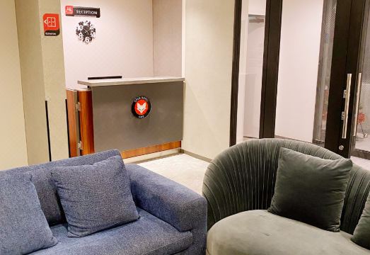 큐 폭스 Gmg 호텔의 객실 전경