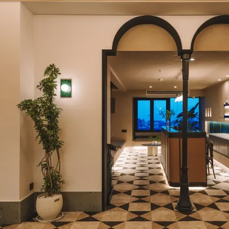 SHiN  Hotel (Chongqing Dazhulin Branch) Отели рядом с достопримечательностью «Площадь Звездного Флота»