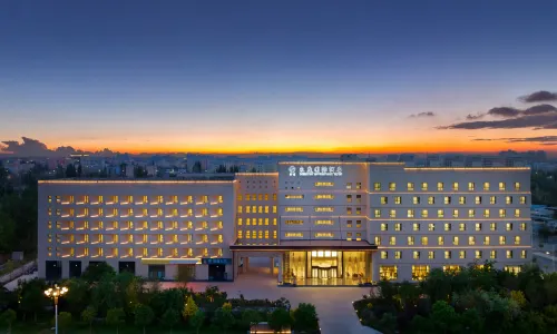 Dunhuang Dongting International Hotel