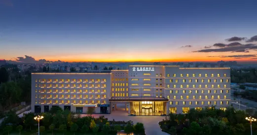 Dunhuang Dongting International Hotel