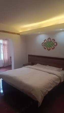 Roads Gayre Country Hotel Отели в г. Даофу