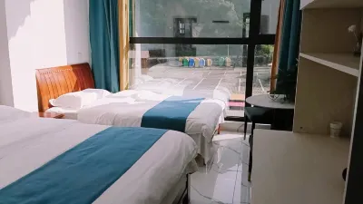 Bamcloud  Stars Hotels near Fuxing Nunnery