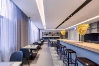 Homeinn · neo Hotel (Bin County Longguang Building) فنادق في مديرية بين