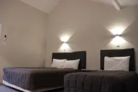 The Furlong Hotels in Hawera