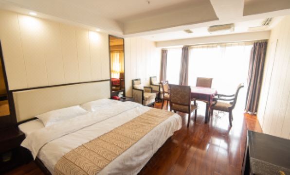 Pan zhi hua xin yue gong yu - Housity