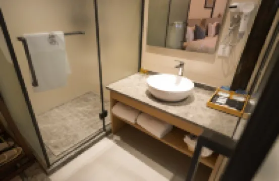 Xunci Fang District Hotels near Baijianlou Minju