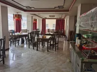 Xinlong Yalong Bay Theme Hotel