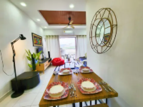 KLIA Lili Residensi 5+2 PAX with Splendid Pool