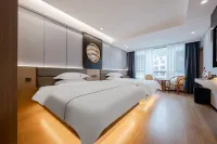 Pingtang Night Star Hotel in zona Baizhang Miao Ethnic Minority Customs Qinglong Cave