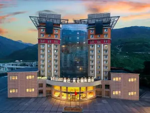 Grand Madison Hotel Kangding Kangba