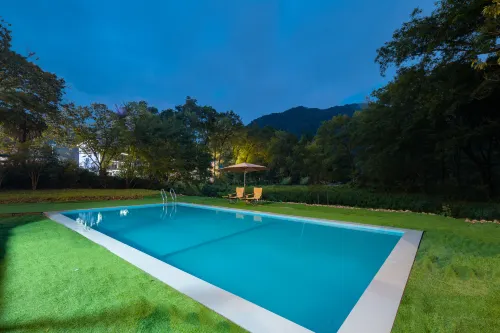 Floral Lux Hotel·Like your hotel (Jingxian Ink Painting Tingxi Scenic Area Branch) Hôtels à : Jing