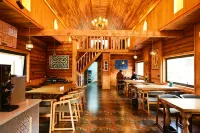 Deer&Freedom Mountain Villa - bar