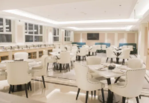 Vienna Hotel Alar Tarim University Night Market Branch