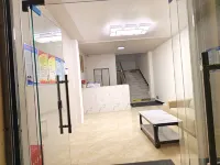 Luding Moxi Guzhen Yunshuiju Homestay